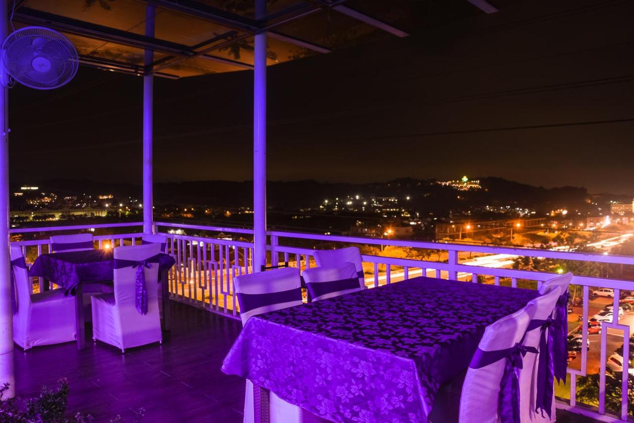 Green Rose Hotel Batam Dış mekan fotoğraf